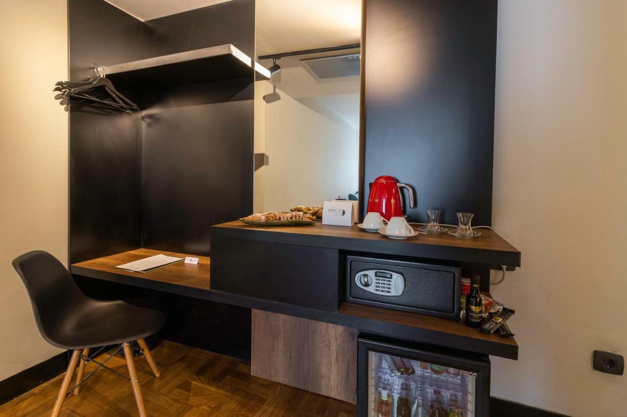 فندق Next Door Park سكوبجي الغرفة الصورة